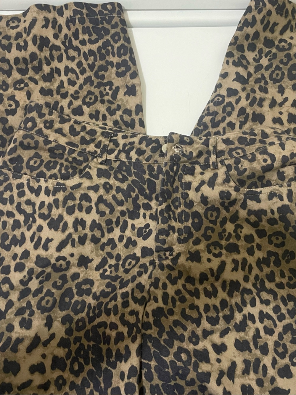 Leopard Print Women’s denim pants - Brown/Black size small